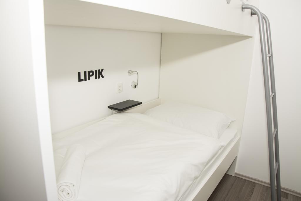 Hostel 101 Dalmatinac ヴコヴァル エクステリア 写真